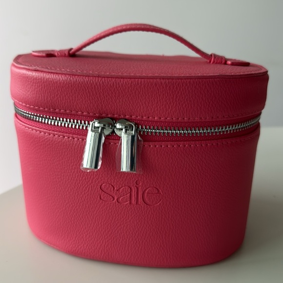 Saie Handbags - Saie Vibrant Pink Cosmetic Case